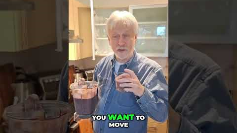 Chew Your Smoothies: The Secret to Better Digestion! #shorts