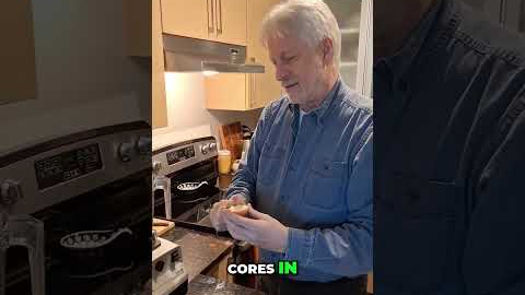 The SECRET Apple Hack for the PERFECT Smoothie EVERY Time! #shorts